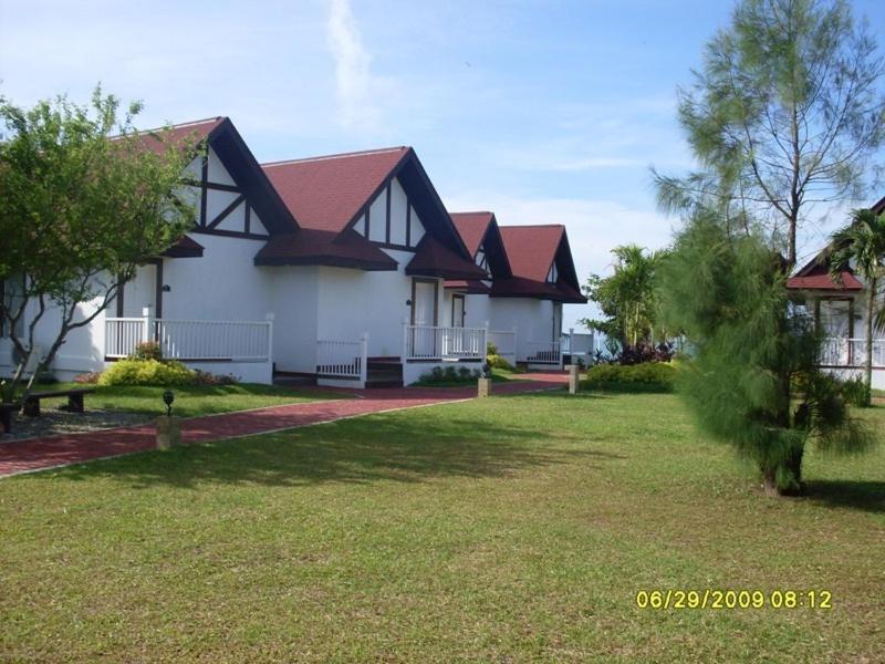 Anhawan Beach Resort Oton Exterior photo
